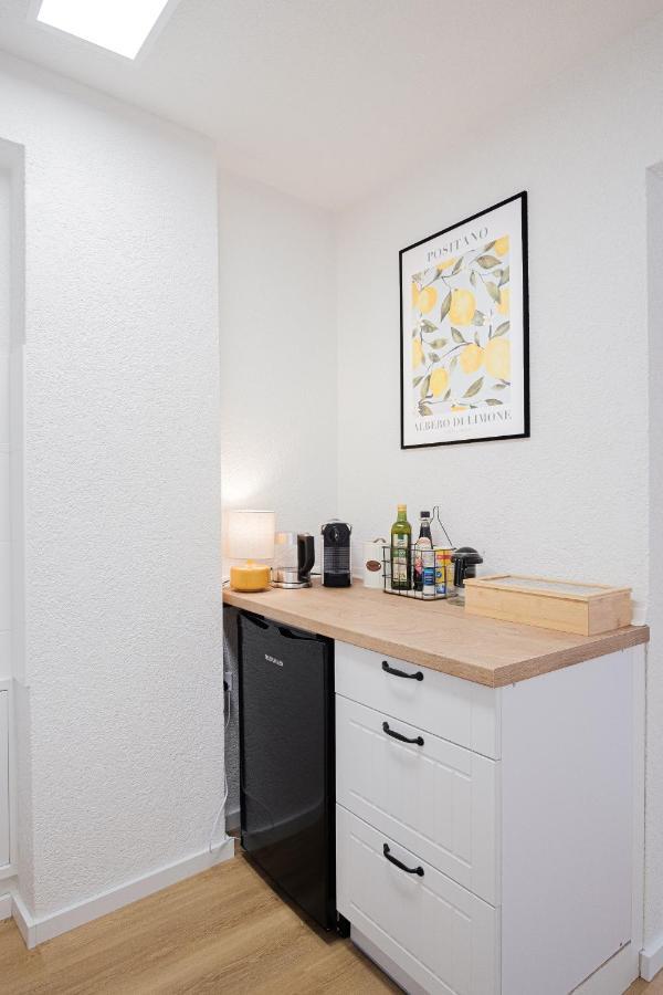 Apartment Neu / Design / Altstadt / Kueche / Netflix *